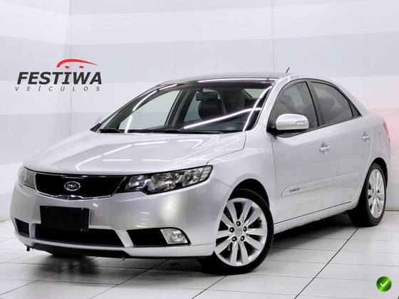 KIA CERATO 1.6 E.221 SEDAN 16V GASOLINA 4P AUTOMÁTICO KIA CERATO 1.6 E.221 SEDAN 16V GASOLINA 4P AUTOMÁTICO